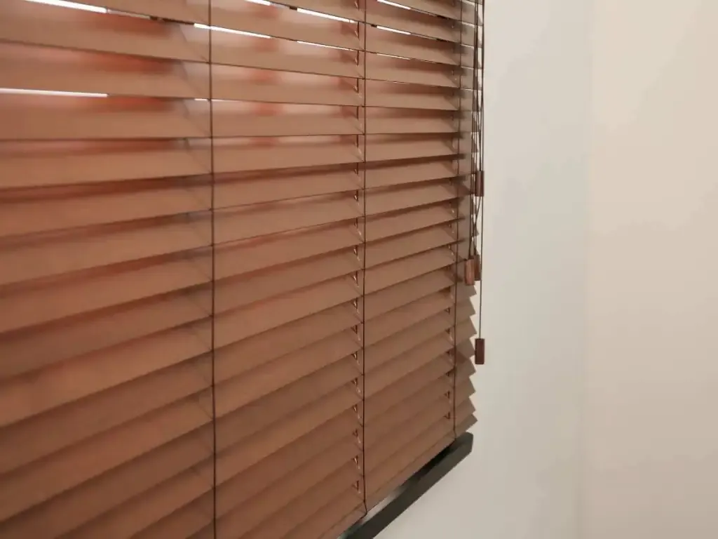 Measuring Wood Blinds Right in a McCordsville Home